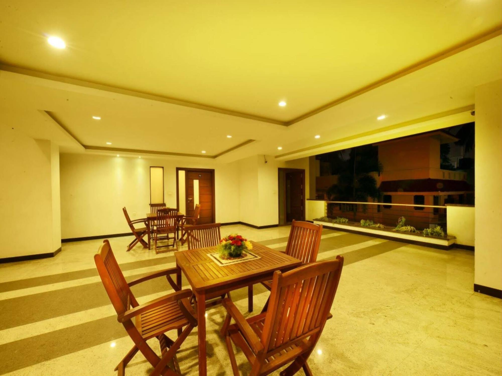 Capital O 64773 Horizon Heights Serviced Apartments Coimbatore Esterno foto