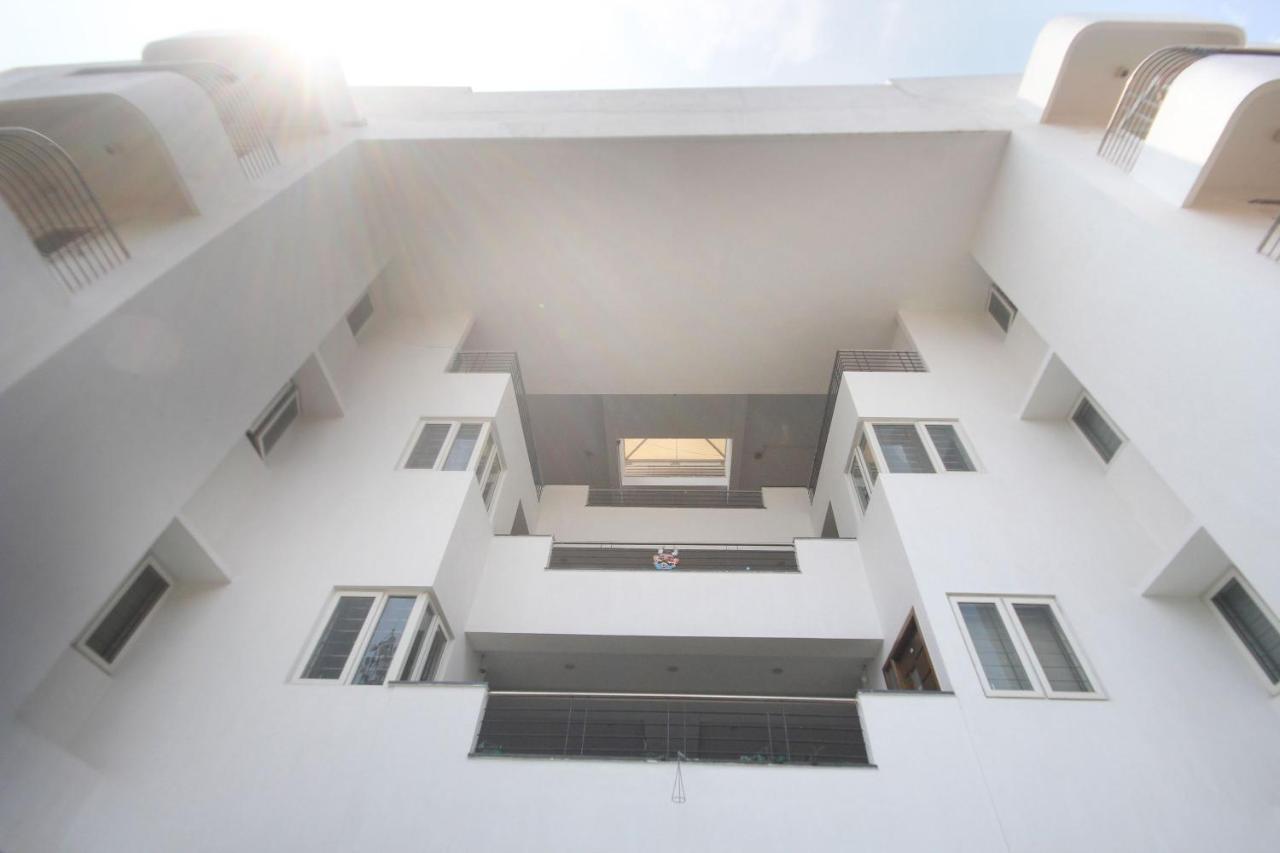 Capital O 64773 Horizon Heights Serviced Apartments Coimbatore Esterno foto