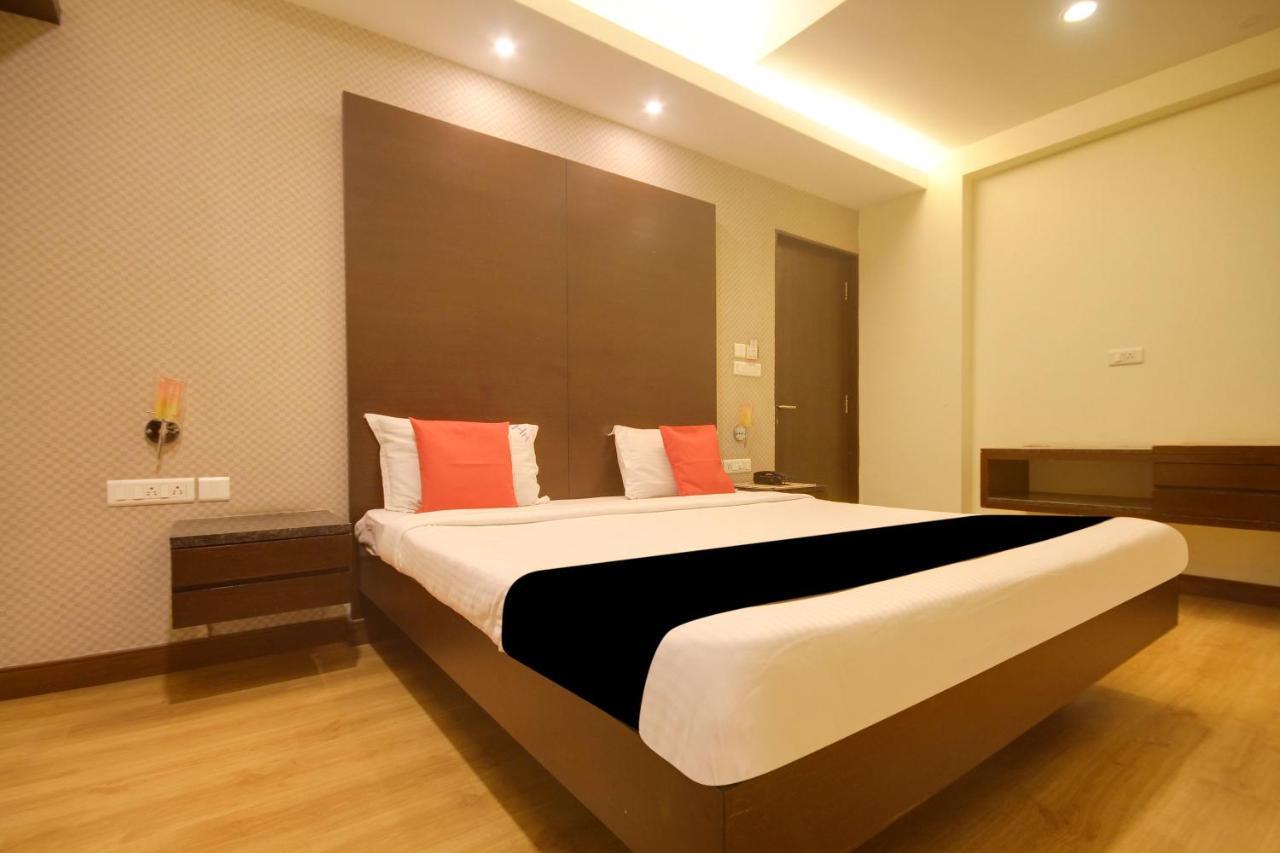 Capital O 64773 Horizon Heights Serviced Apartments Coimbatore Esterno foto
